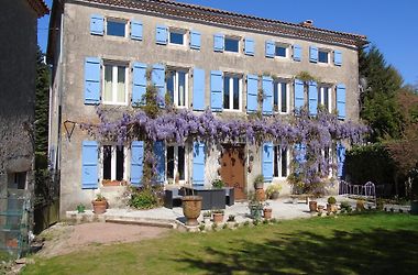 HOTEL MANOIR CAMELIA CHAMPNIERS-ET-REILHAC (Frankreich) - von € 83 |  HOTEL-MIX